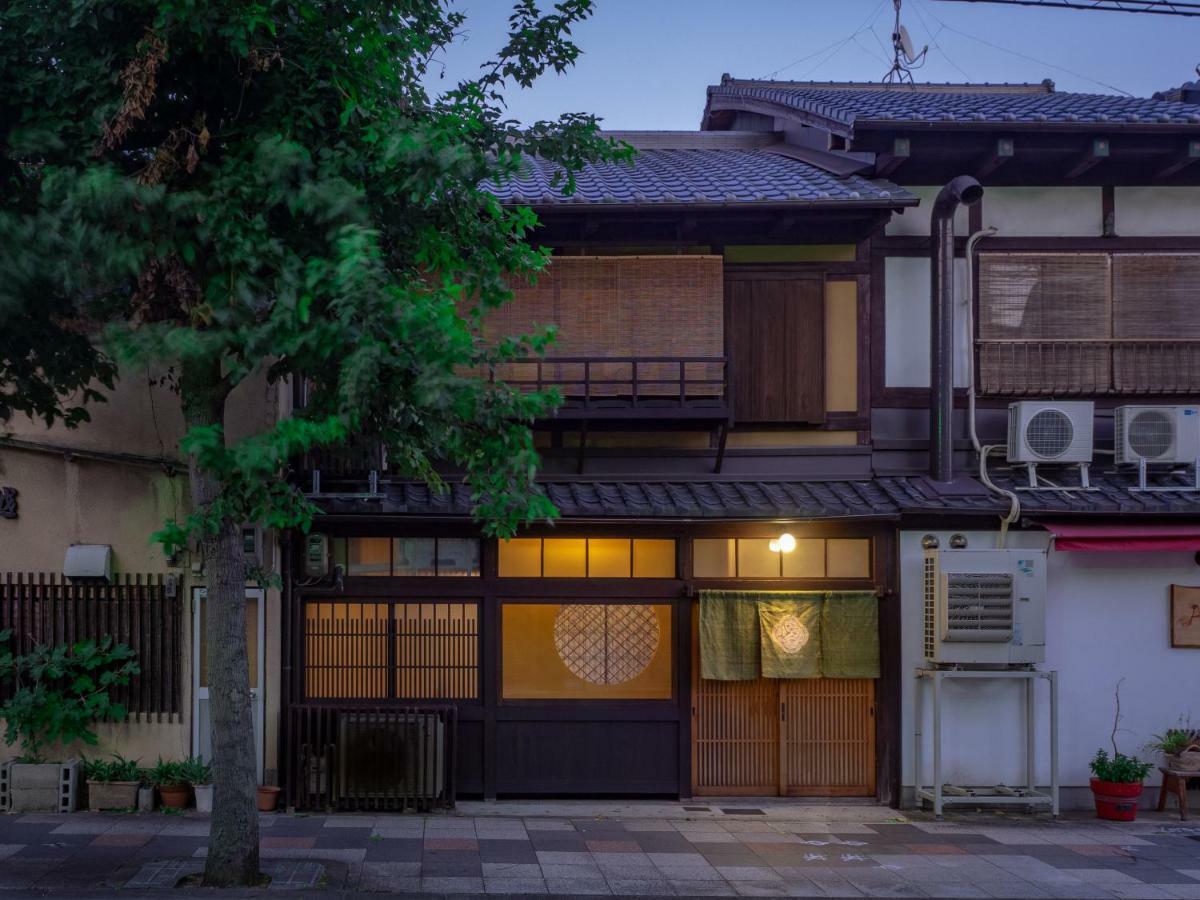 Kyoto Machiya Cottage Karigane المظهر الخارجي الصورة