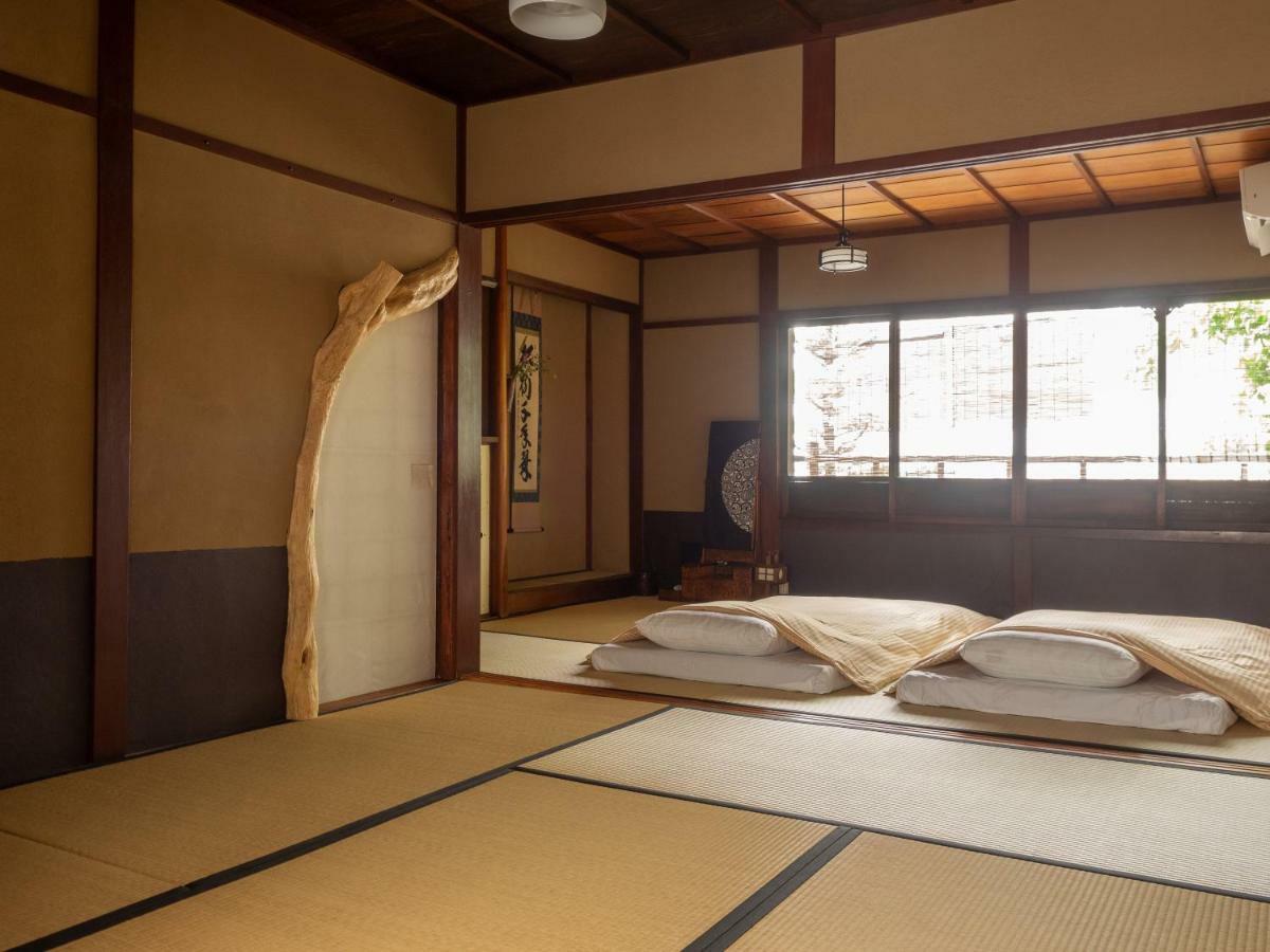 Kyoto Machiya Cottage Karigane المظهر الخارجي الصورة